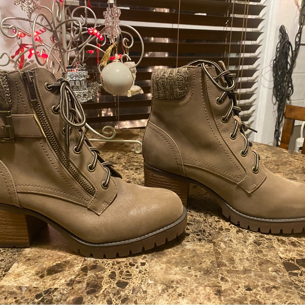 Mia boots, size 9, worn once.  Had knee replacement and I can’t wear these. 😩